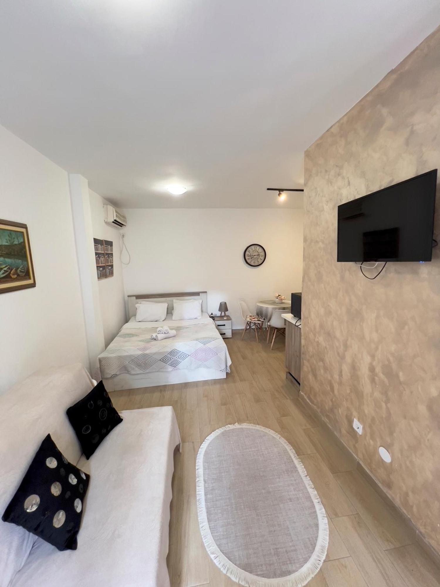 Casa Apartments, One-Bedroom Apartment Budva Eksteriør bilde