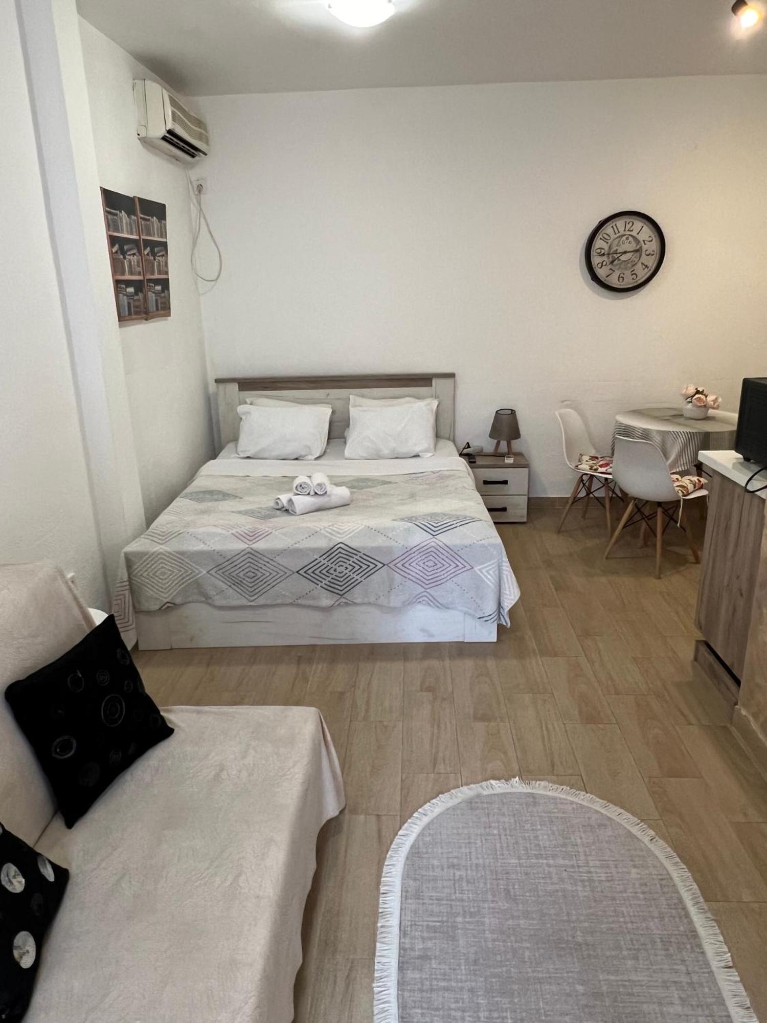 Casa Apartments, One-Bedroom Apartment Budva Eksteriør bilde